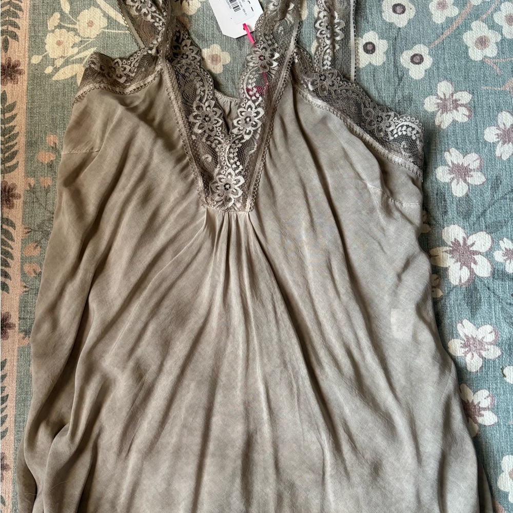 Lace-Trim V-Neck Camisole in Taupe